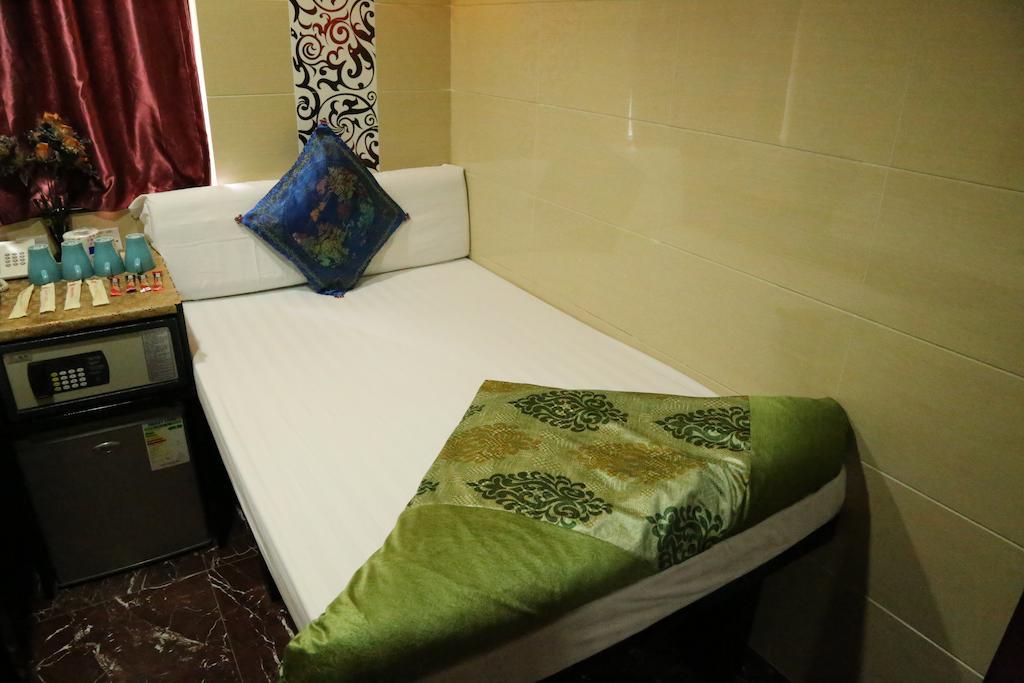 New Tokyo Hostel Хонконг Екстериор снимка