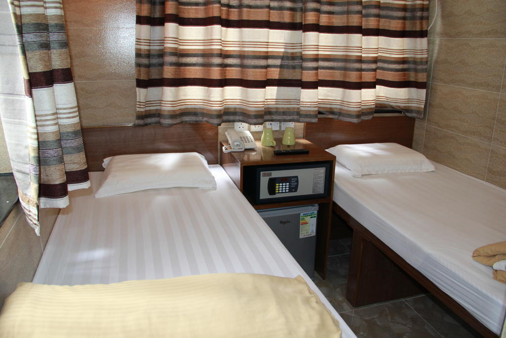 New Tokyo Hostel Хонконг Екстериор снимка