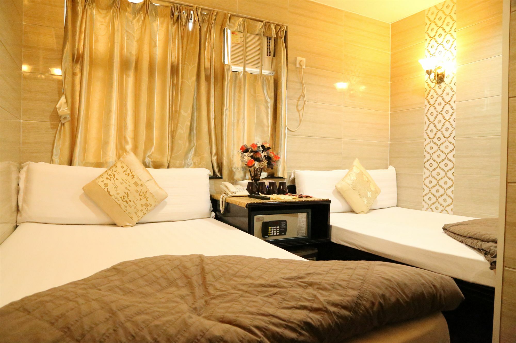 New Tokyo Hostel Хонконг Екстериор снимка